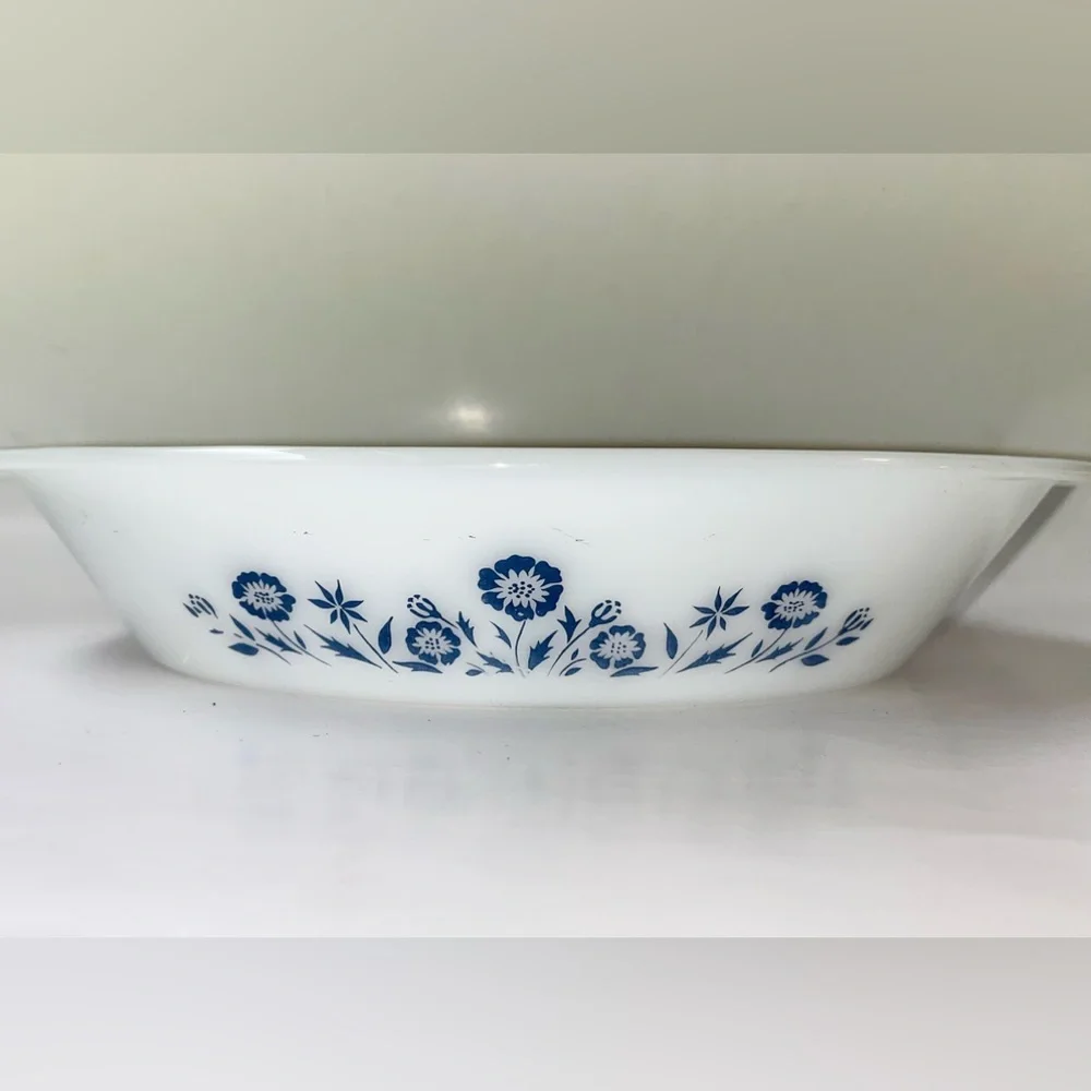 VTG Glasbake Blue Flower Floral Pattern‎ White Divided Casserole Dish #J2352 EUC
